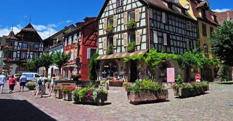 From Strasbourg: Medieval Villages & Wine Tasting Day Trip